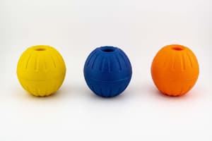 EVA DOG BALL TOY WITH HOLE 9CM — view 2